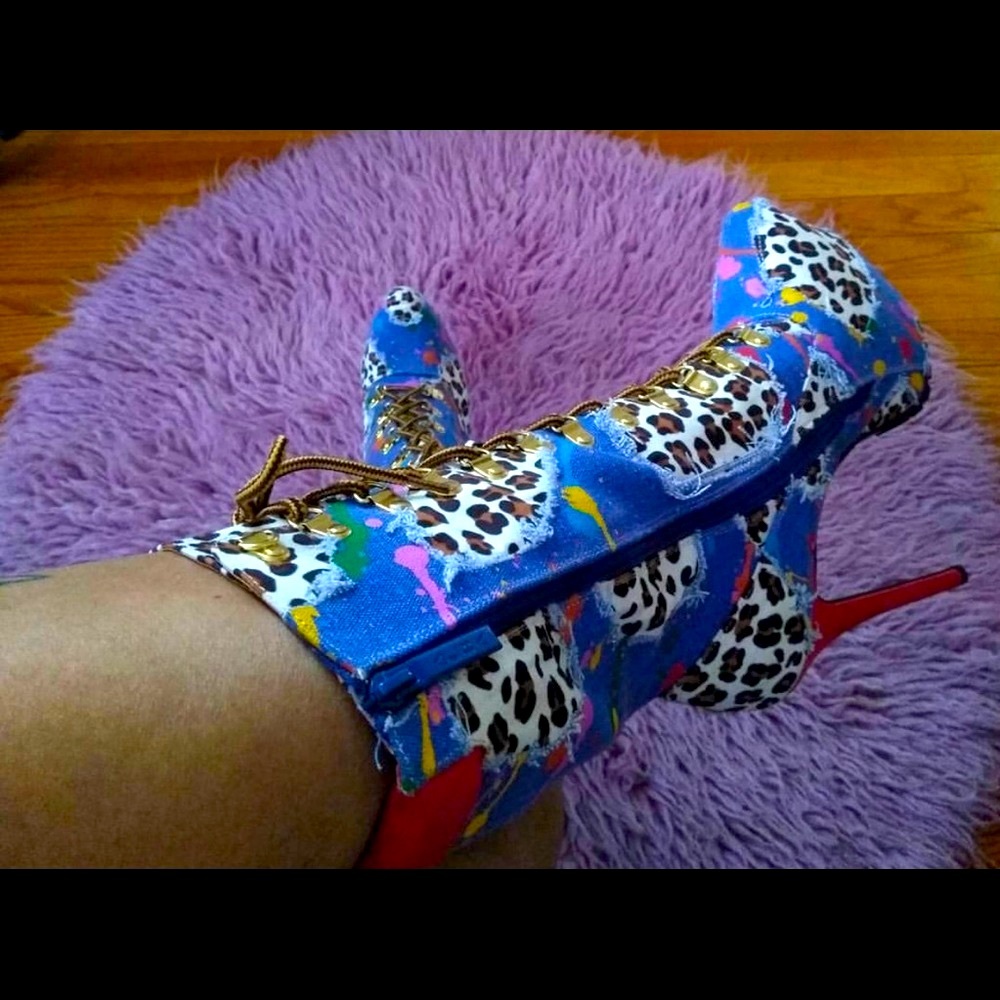 New BLUE MULTI PRINT DENIM  BOOT